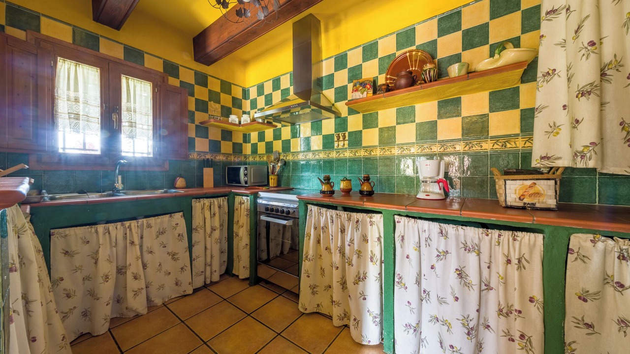 Photo of Kitchen in Tivenys