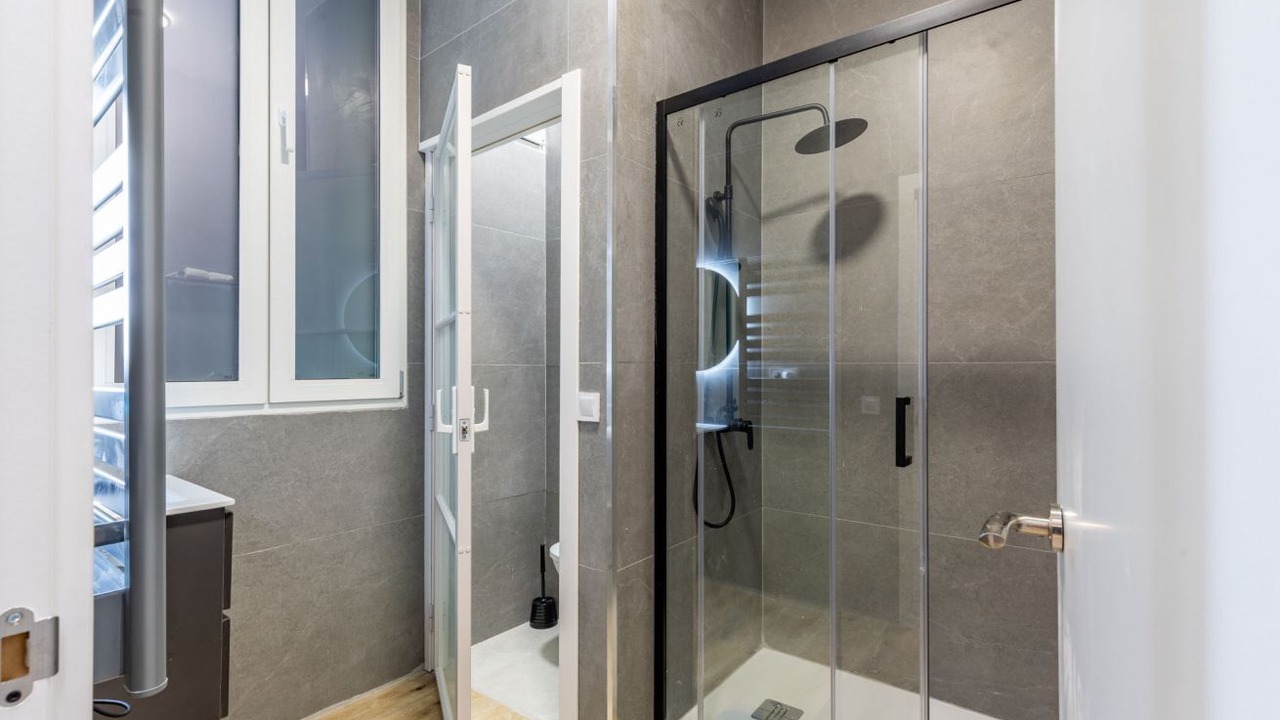 Photo of Bathroom in Malasana