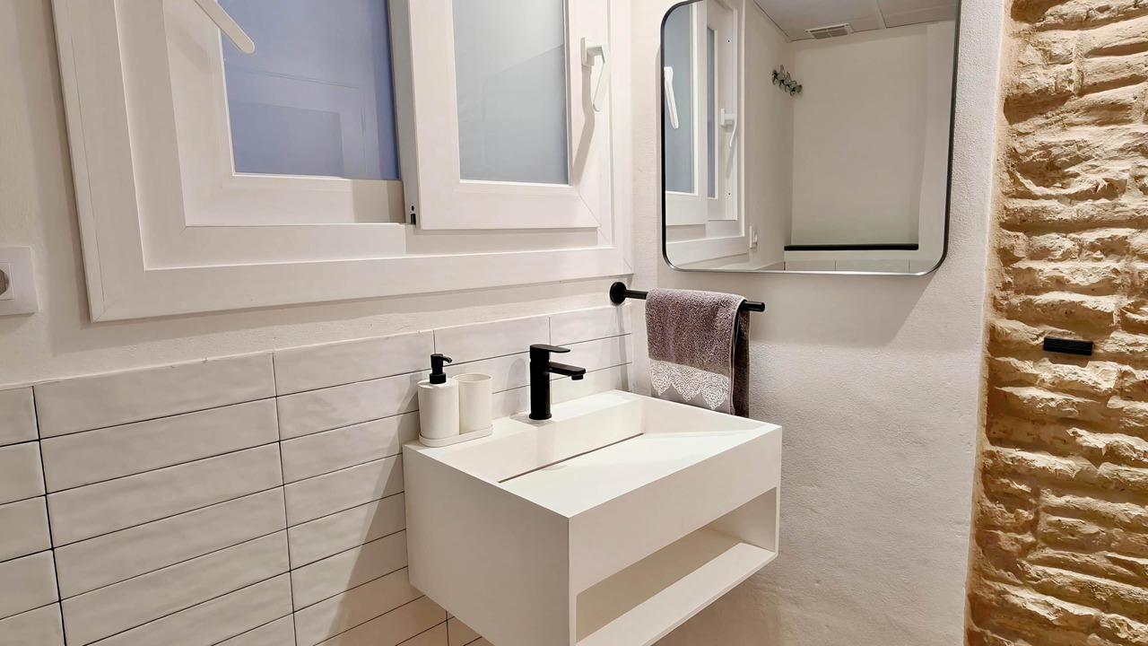 Photo of Bathroom in Zaragoza Old Town
