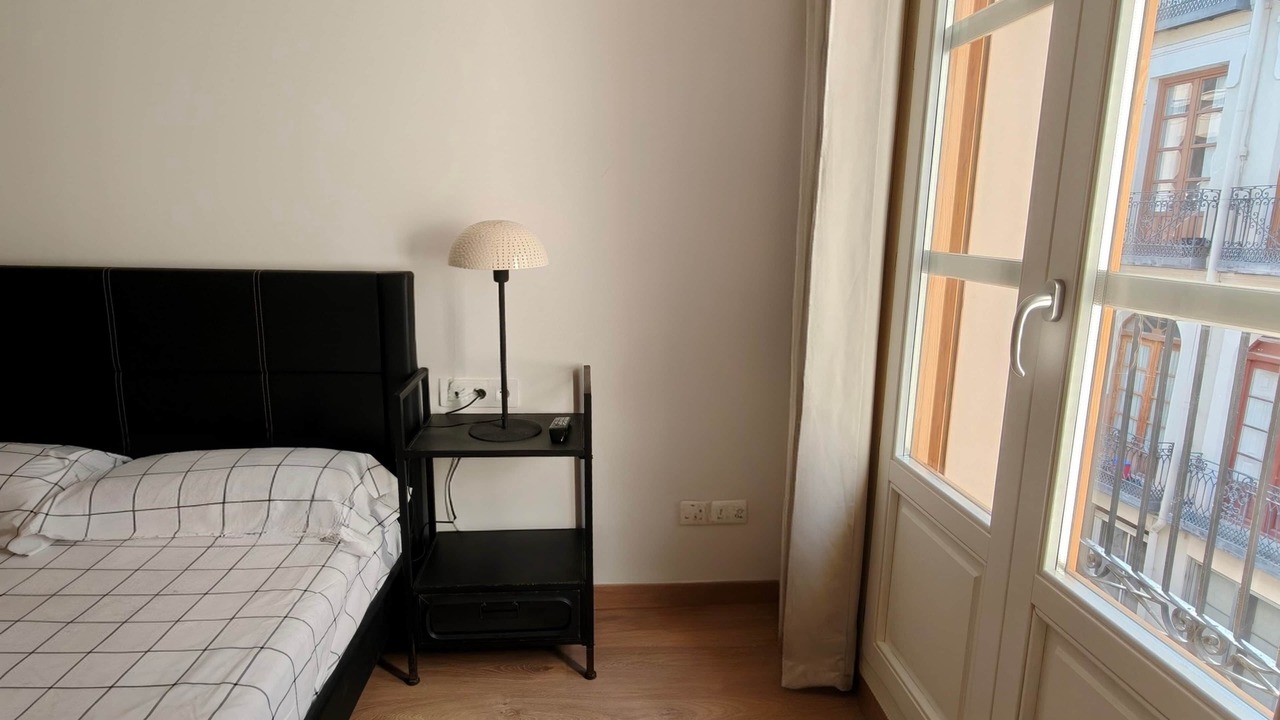 Photo of Bedroom in Zaragoza Old Town