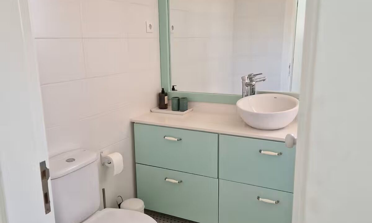 Photo of Bathroom in Estoril