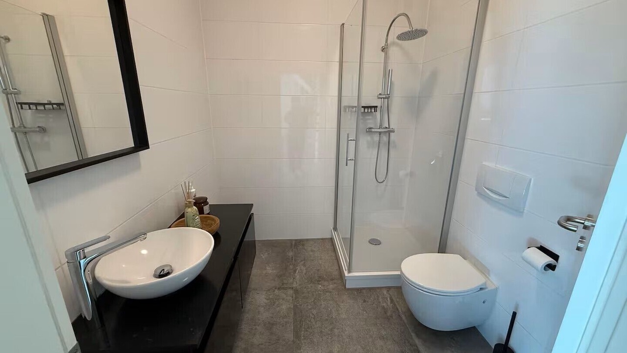 Photo of Bathroom in Buer