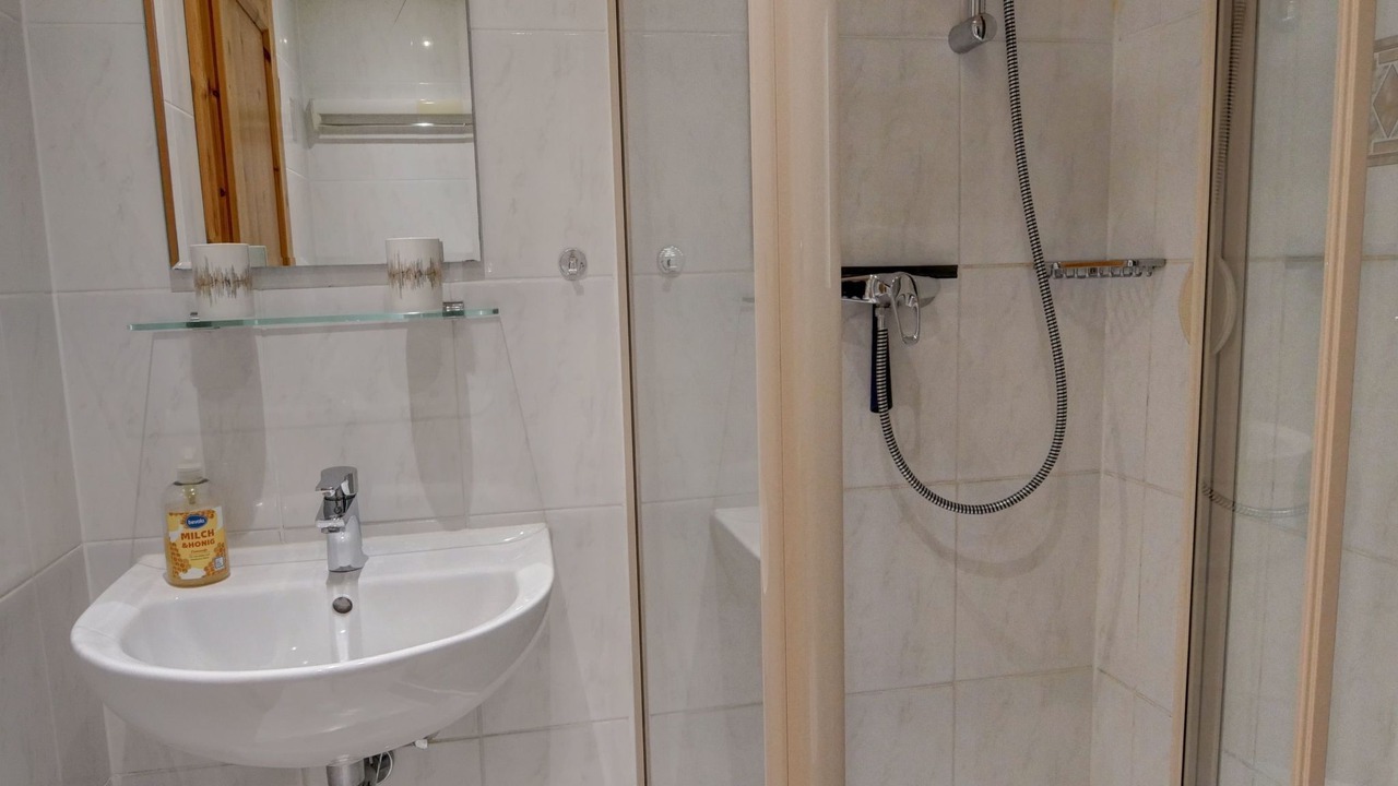 Photo of Bathroom in Rathen
