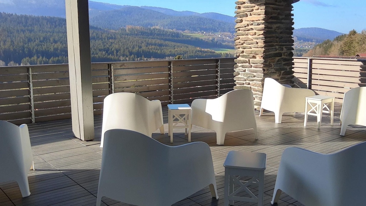 Photo of Patio Balcony in Lam