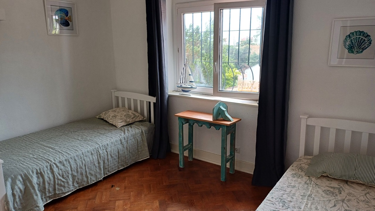 Photo of Bedroom in Estoril