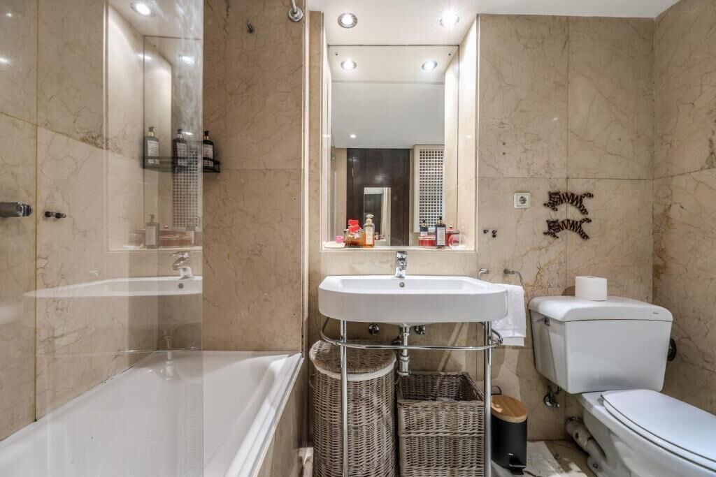 Photo of Bathroom in Castellana