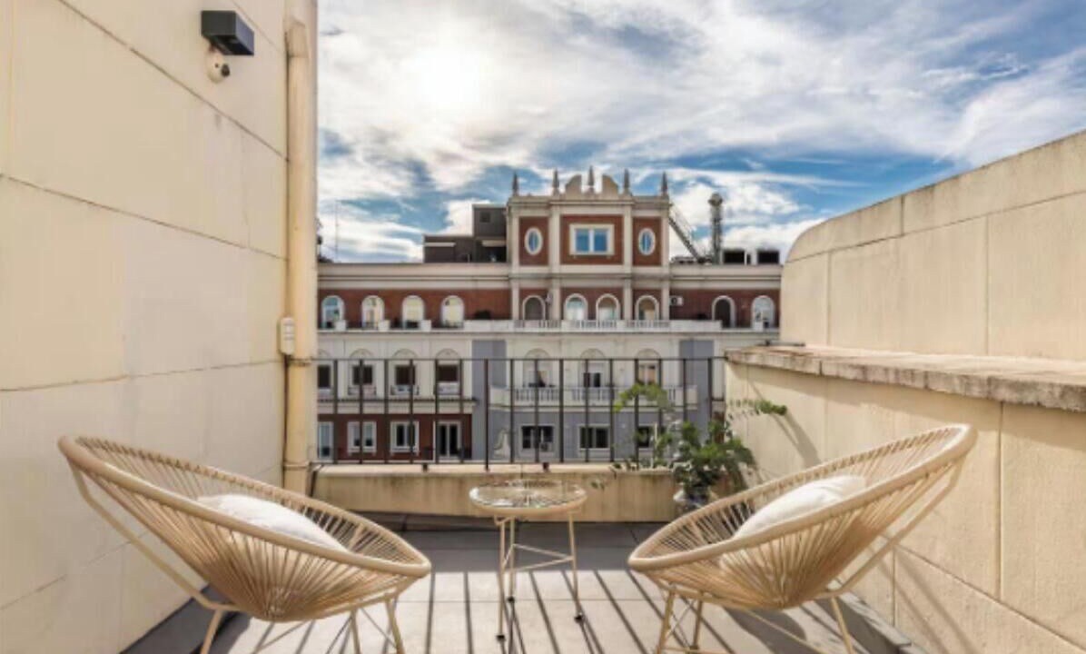 Photo of Patio Balcony in Malasana