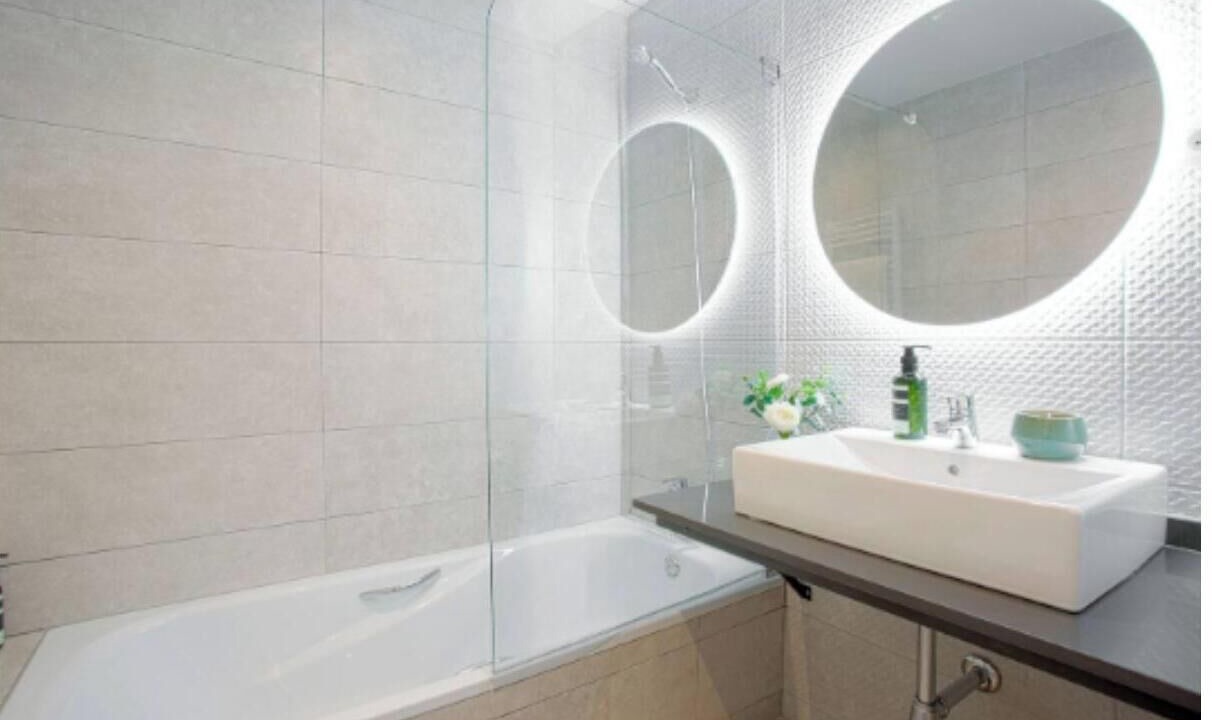 Photo of Bathroom in Chueca
