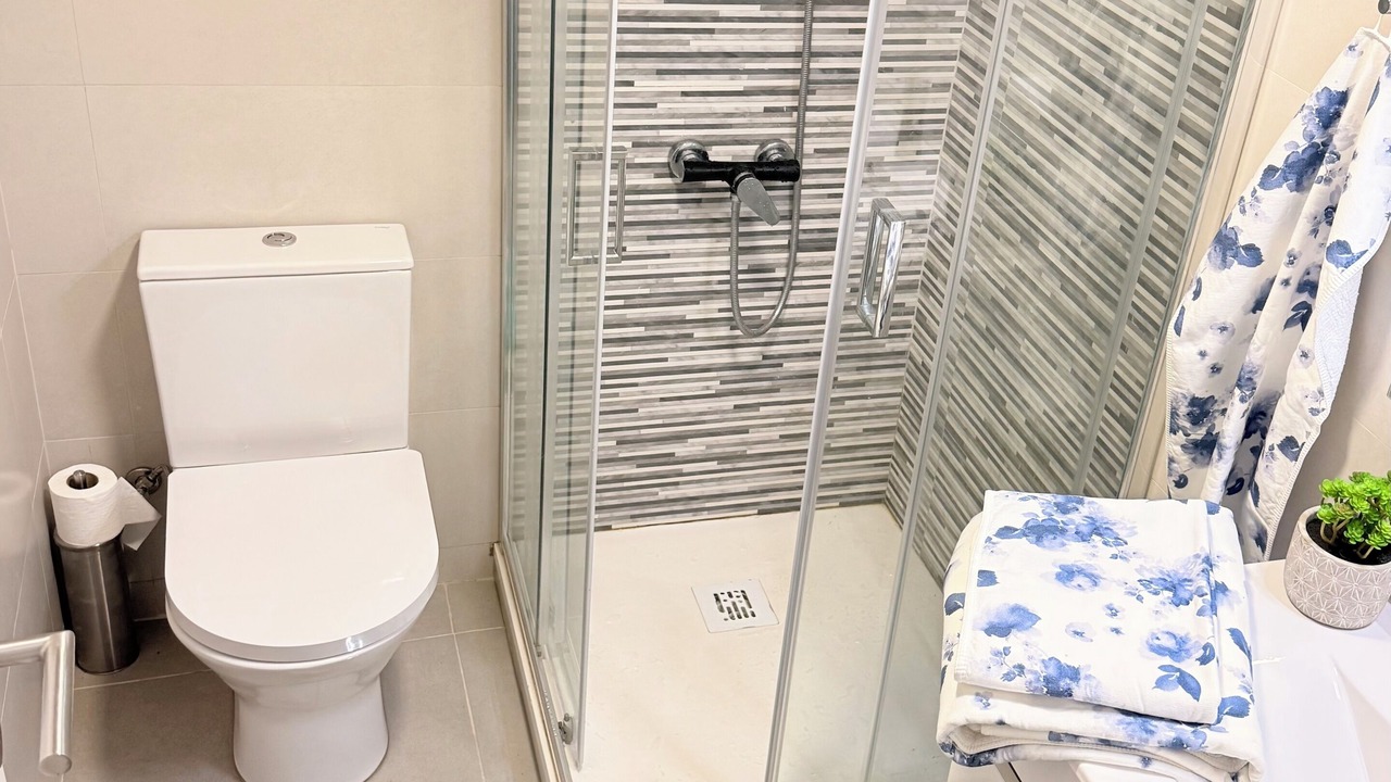 Photo of Bathroom in Pedrogao Pequeno
