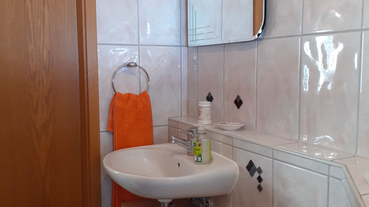 Photo of Bathroom in Krippen