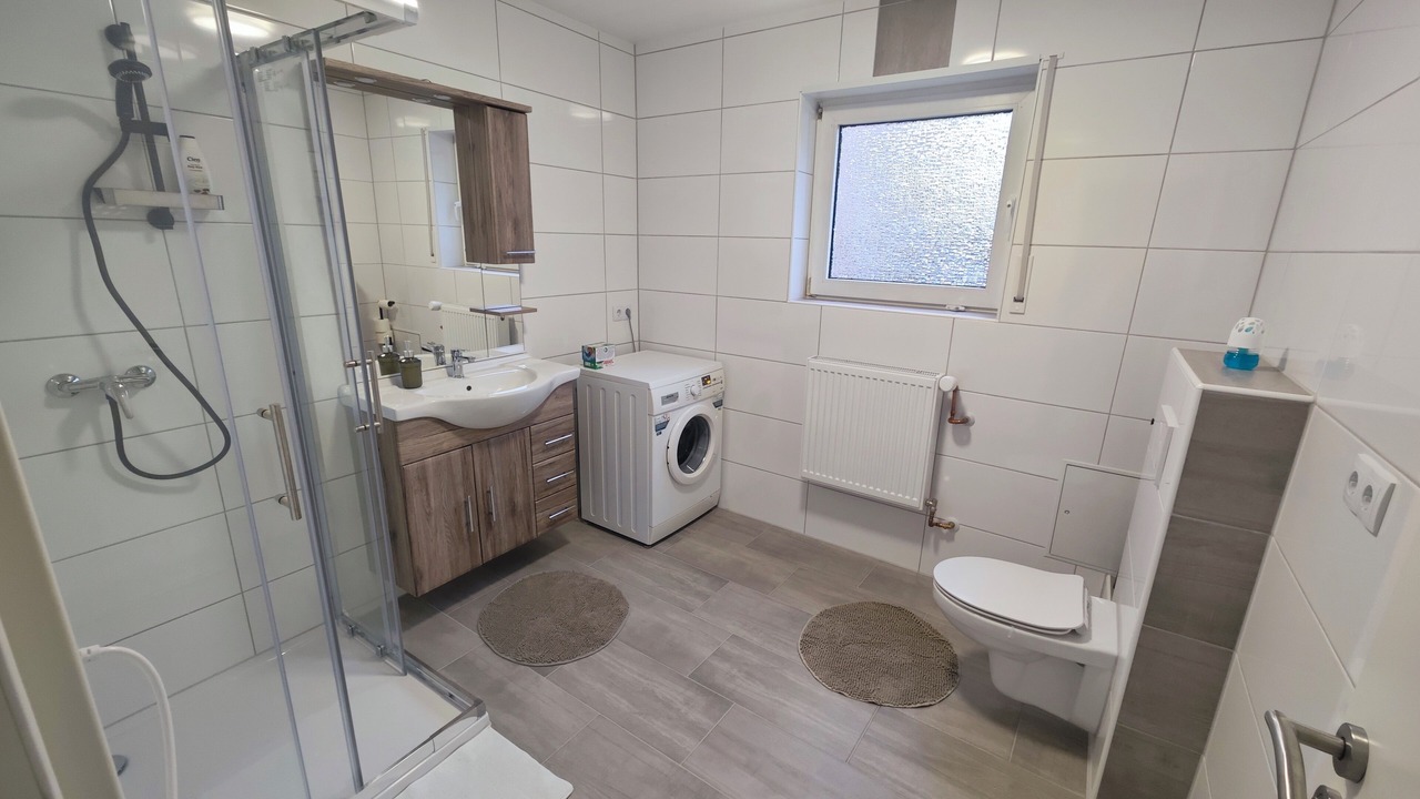 Photo of Bathroom in Altlussheim