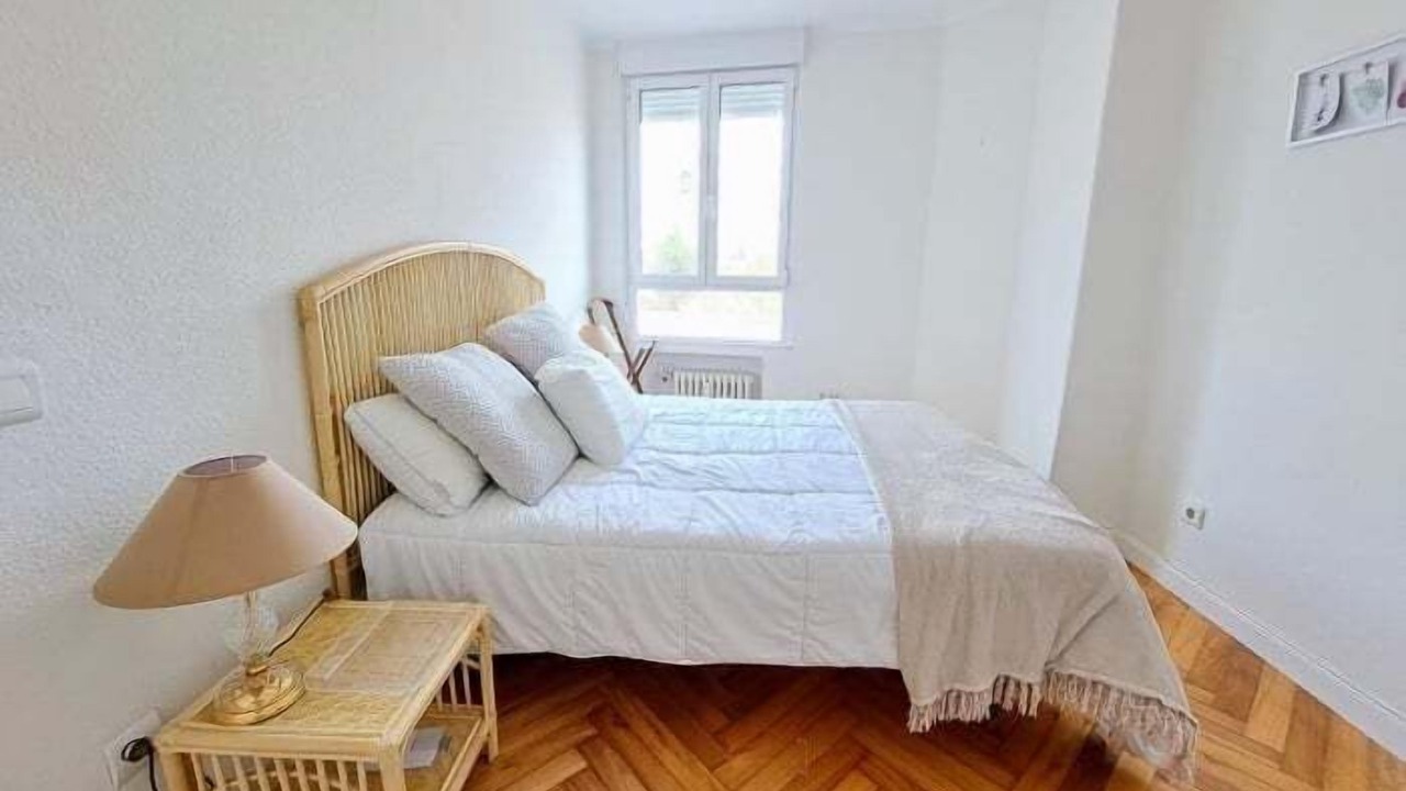 Photo of Bedroom in Santander City Centre
