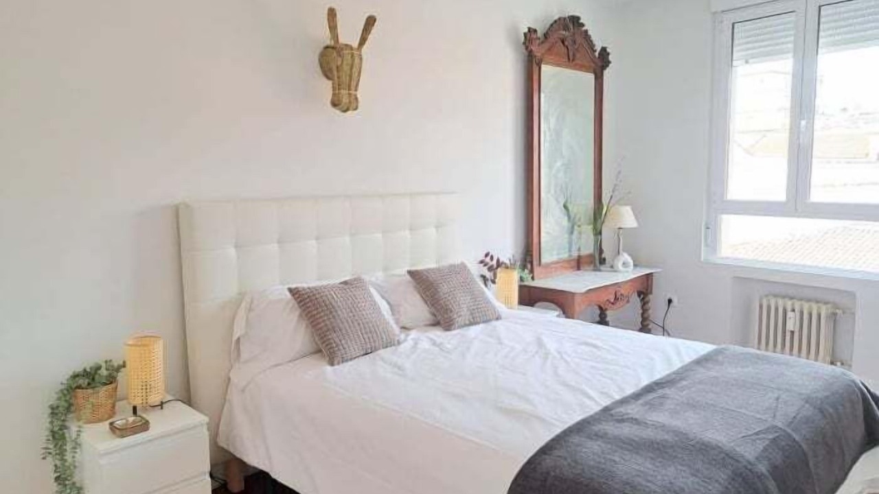 Photo of Bedroom in Santander City Centre