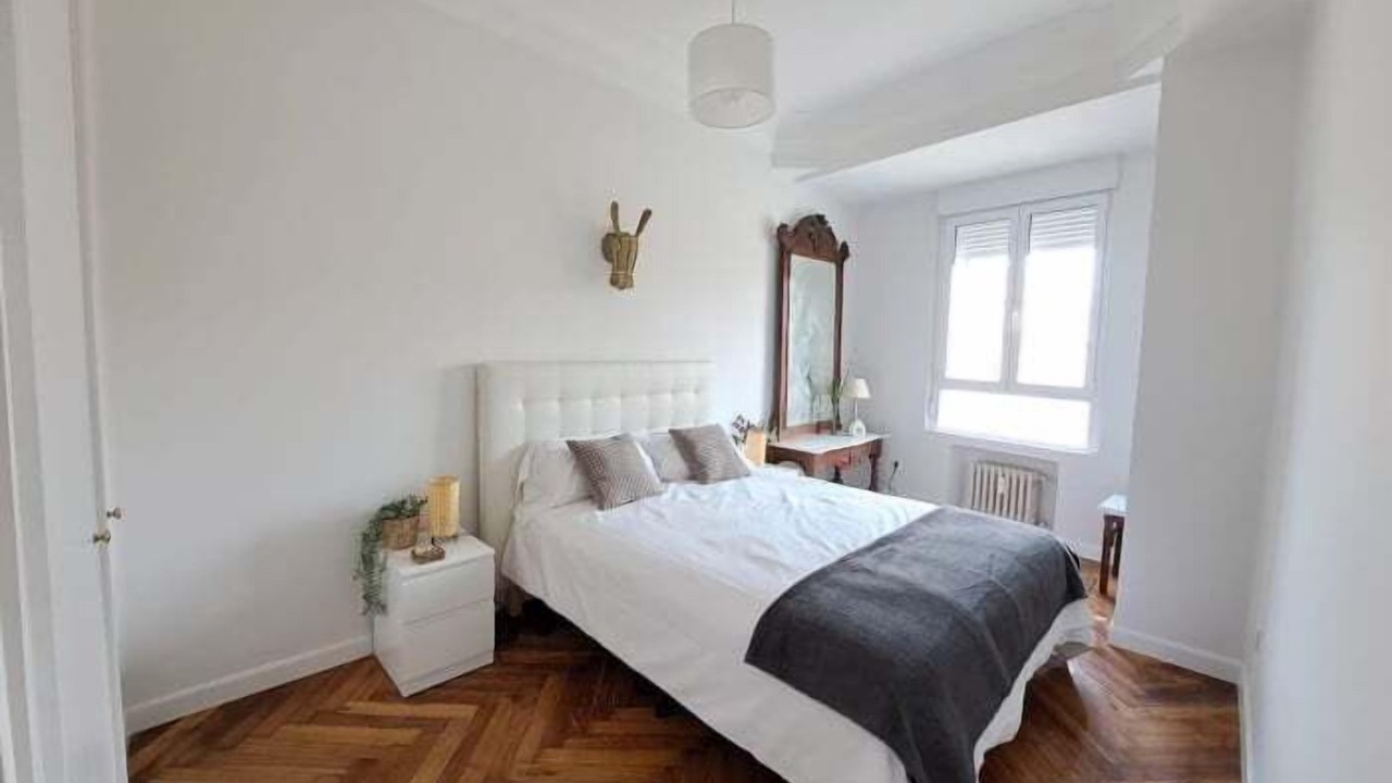 Photo of Bedroom in Santander City Centre