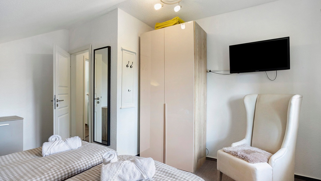 Photo of Bedroom in Moehnesee