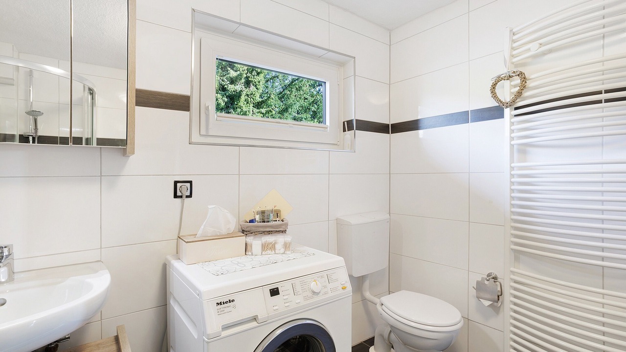 Photo of Bathroom in Moehnesee