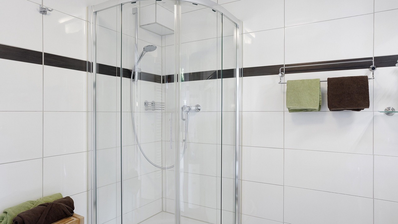 Photo of Bathroom in Moehnesee