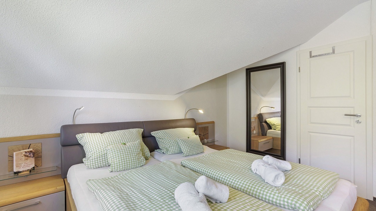 Photo of Bedroom in Moehnesee
