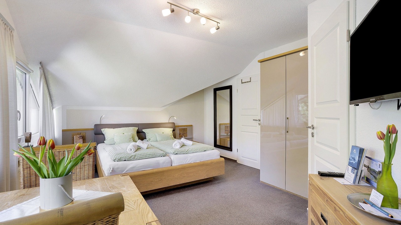 Photo of Bedroom in Moehnesee