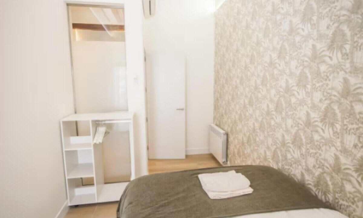 Photo of Bedroom in Embajadores