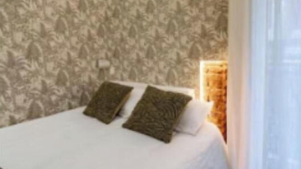 Photo of Bedroom in Embajadores