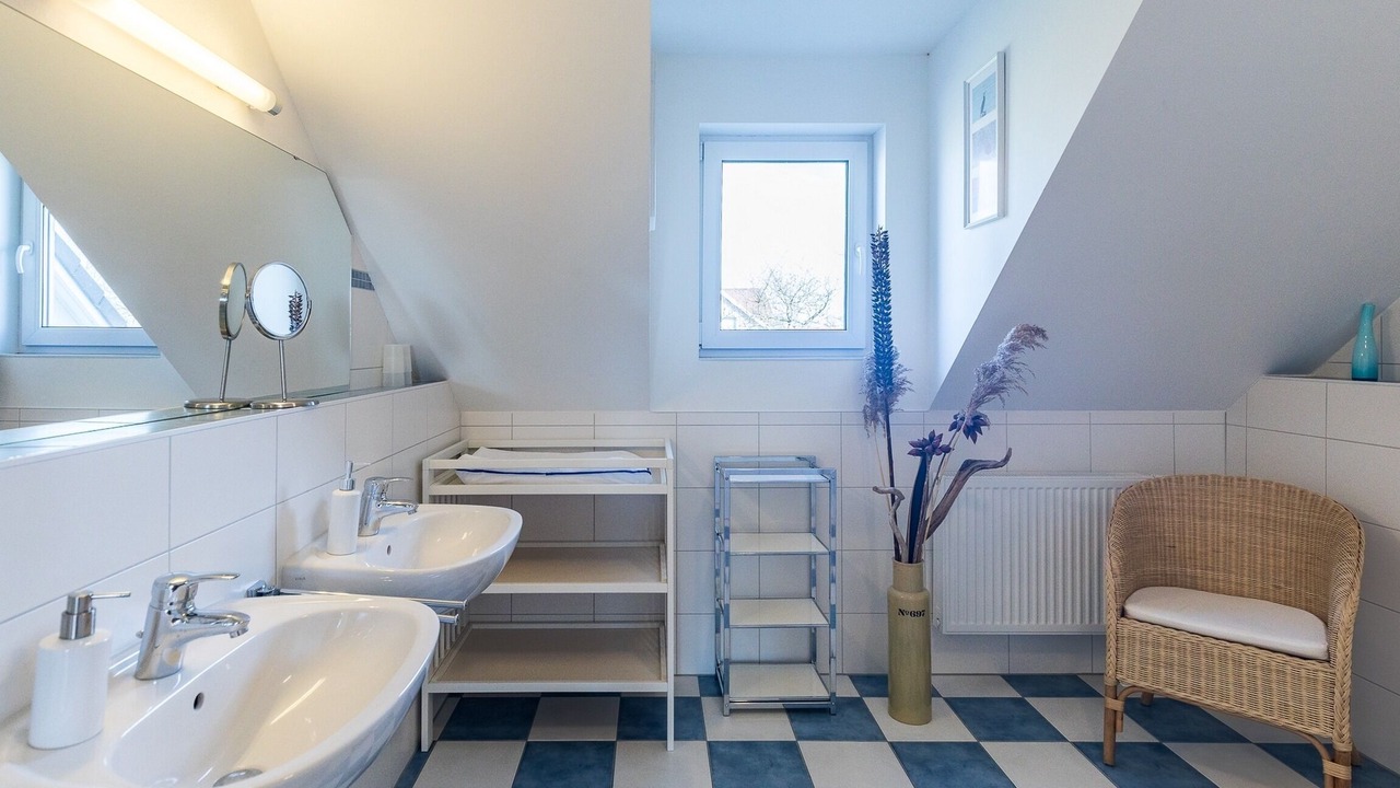 Photo of Bathroom in Gross Schwansee