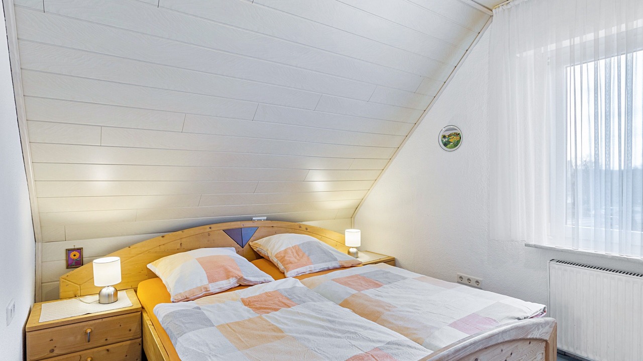 Photo of Bedroom in Moehnesee