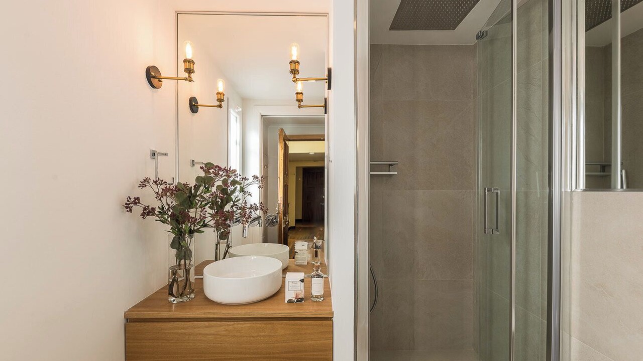 Photo of Bathroom in Recoletos