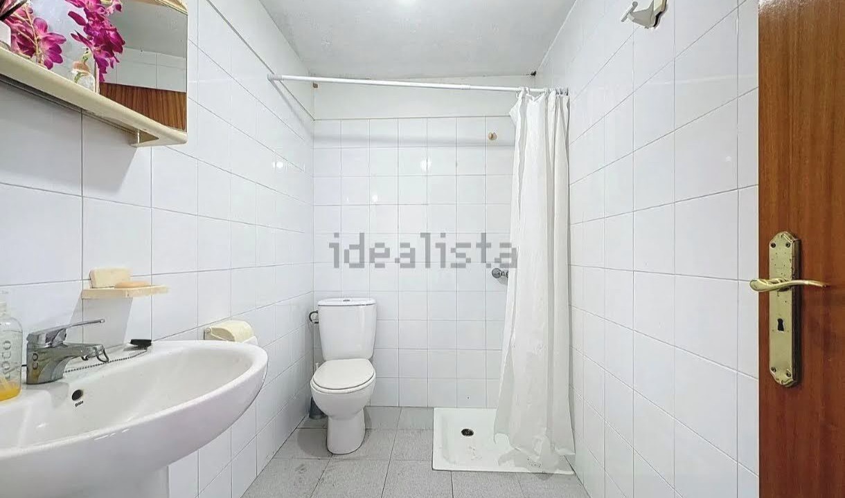 Photo of Bathroom in Quintans