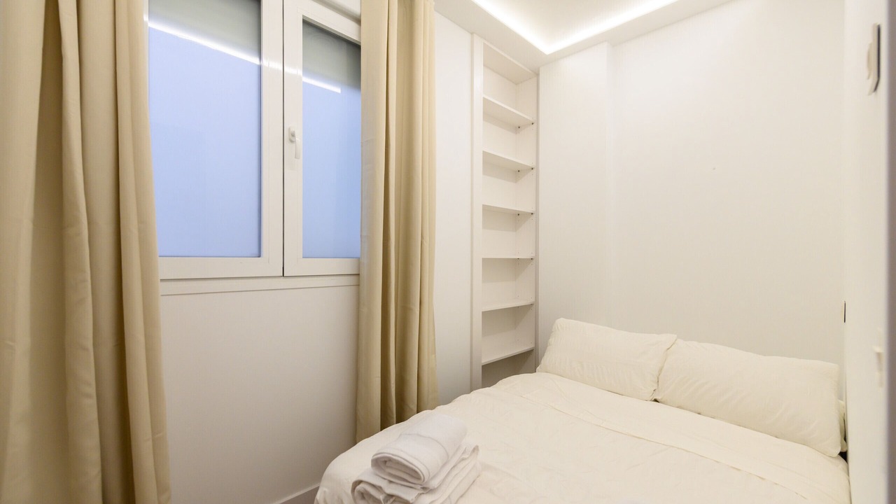Photo of Bedroom in Embajadores