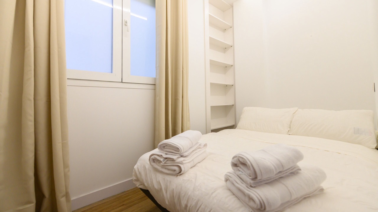 Photo of Bedroom in Embajadores