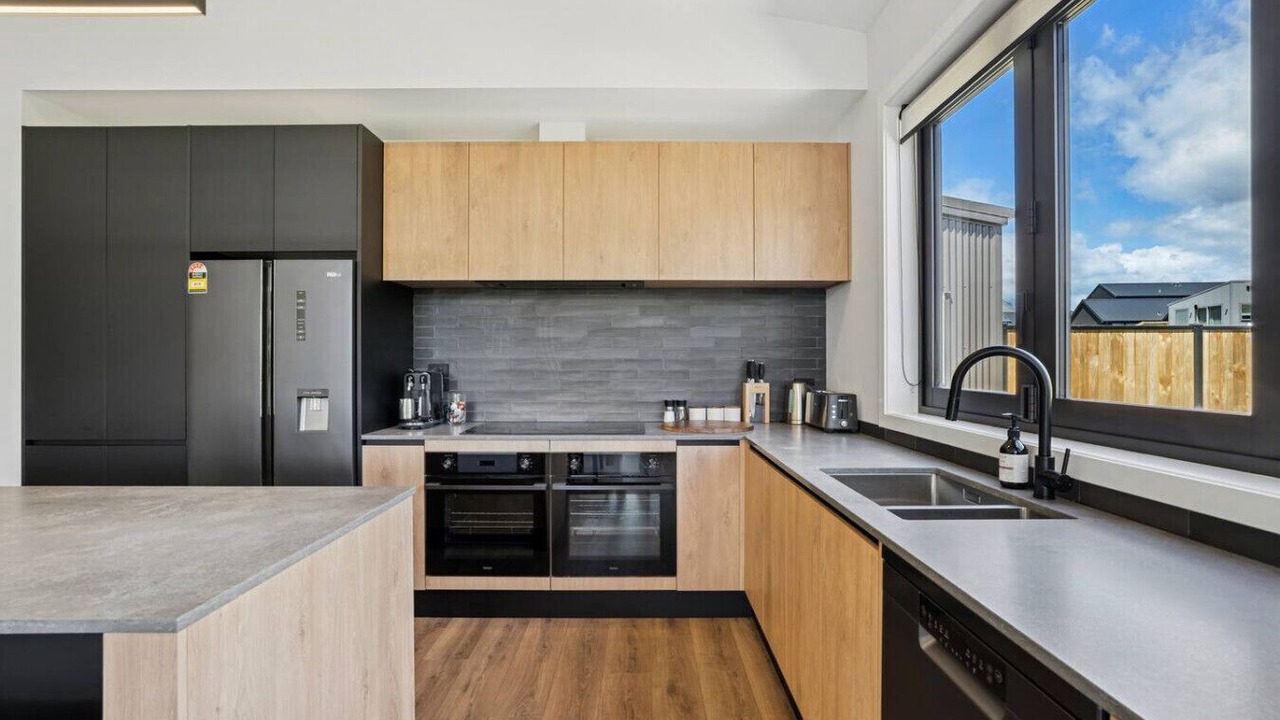 Photo of Kitchen in Kawarau Falls