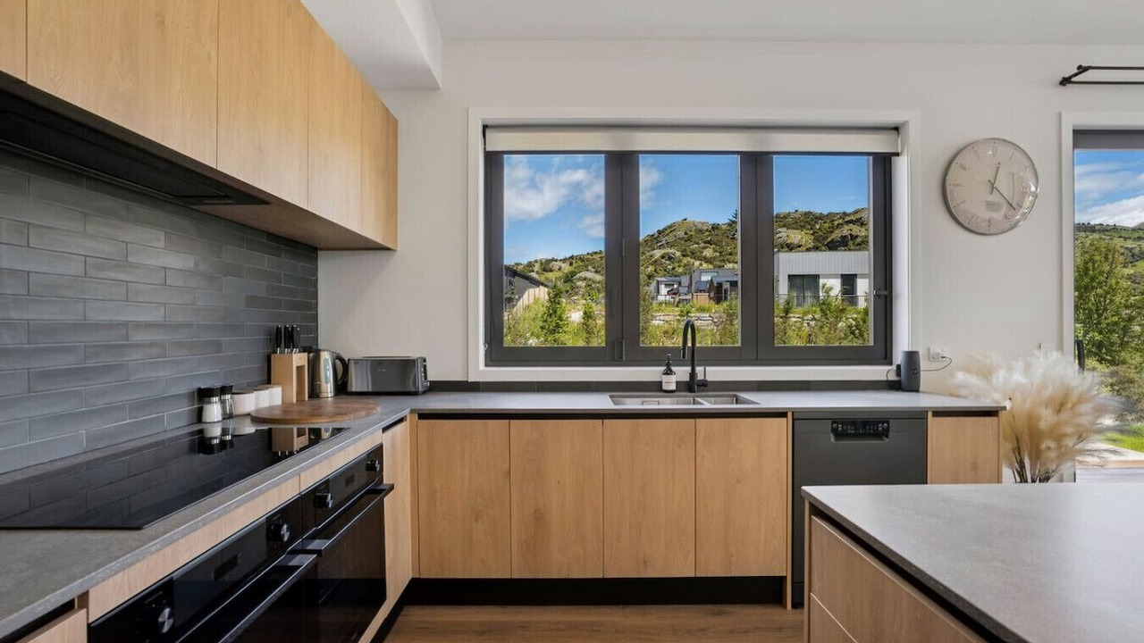 Photo of Kitchen in Kawarau Falls