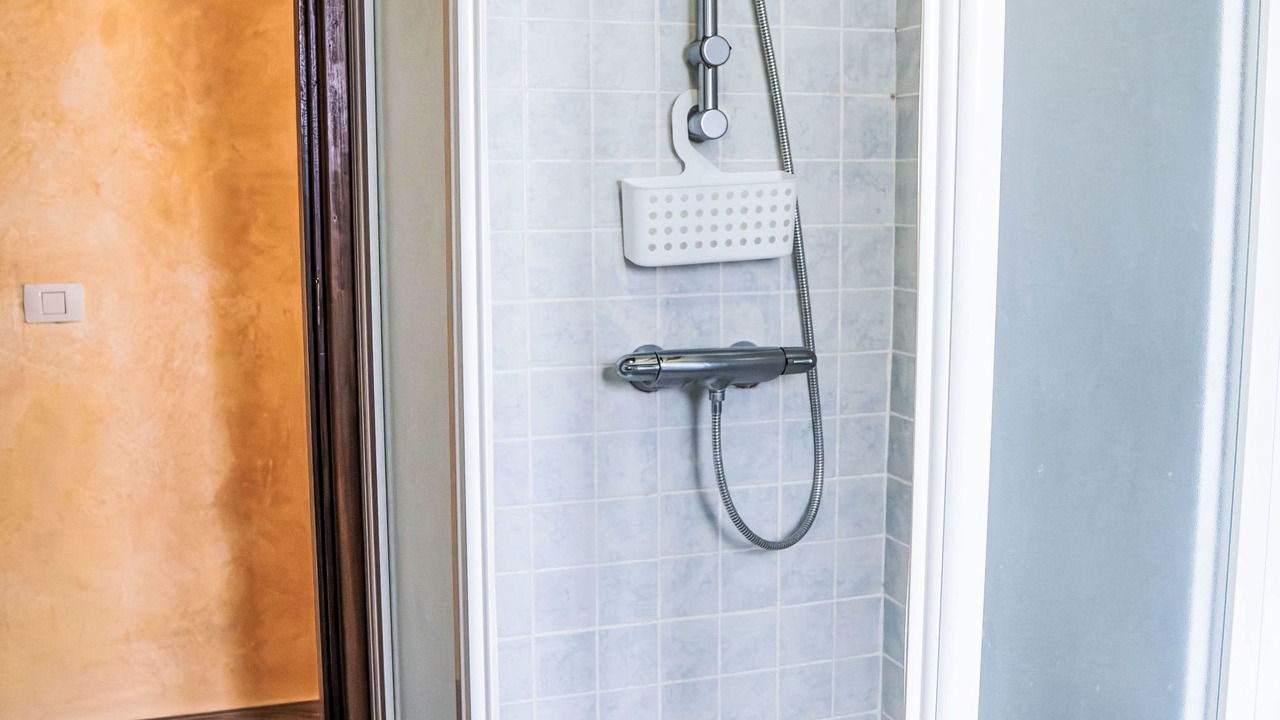 Photo of Bathroom in Erjos