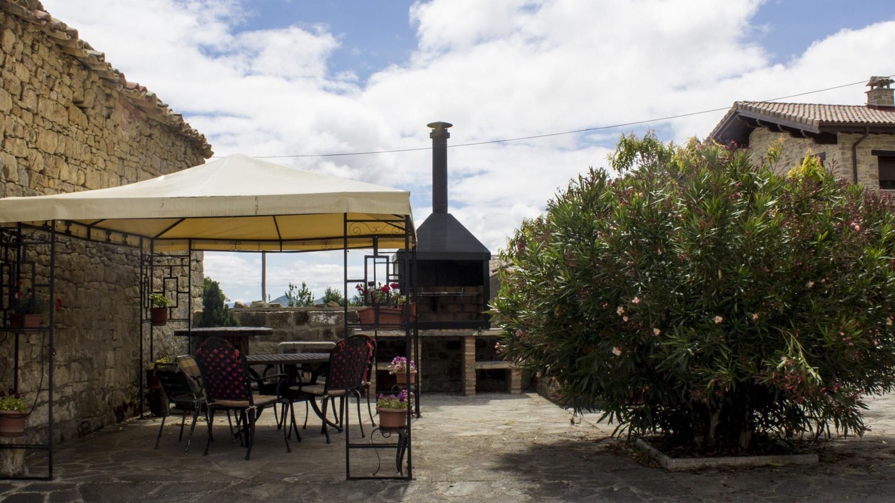 Photo of Others in Lerruz