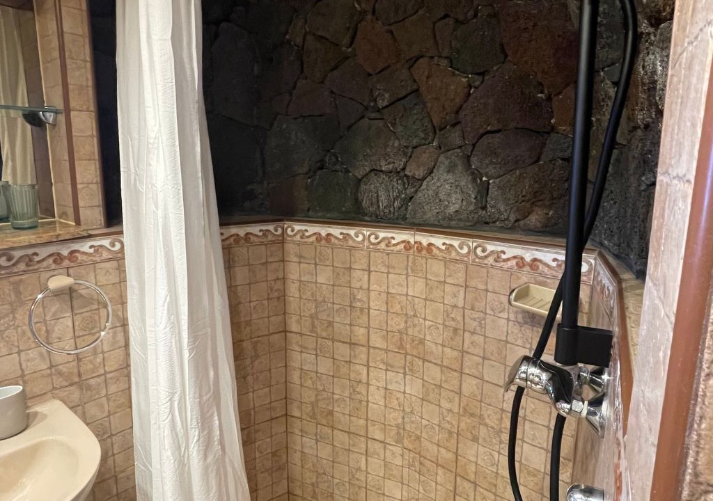 Photo of Bathroom in Macher