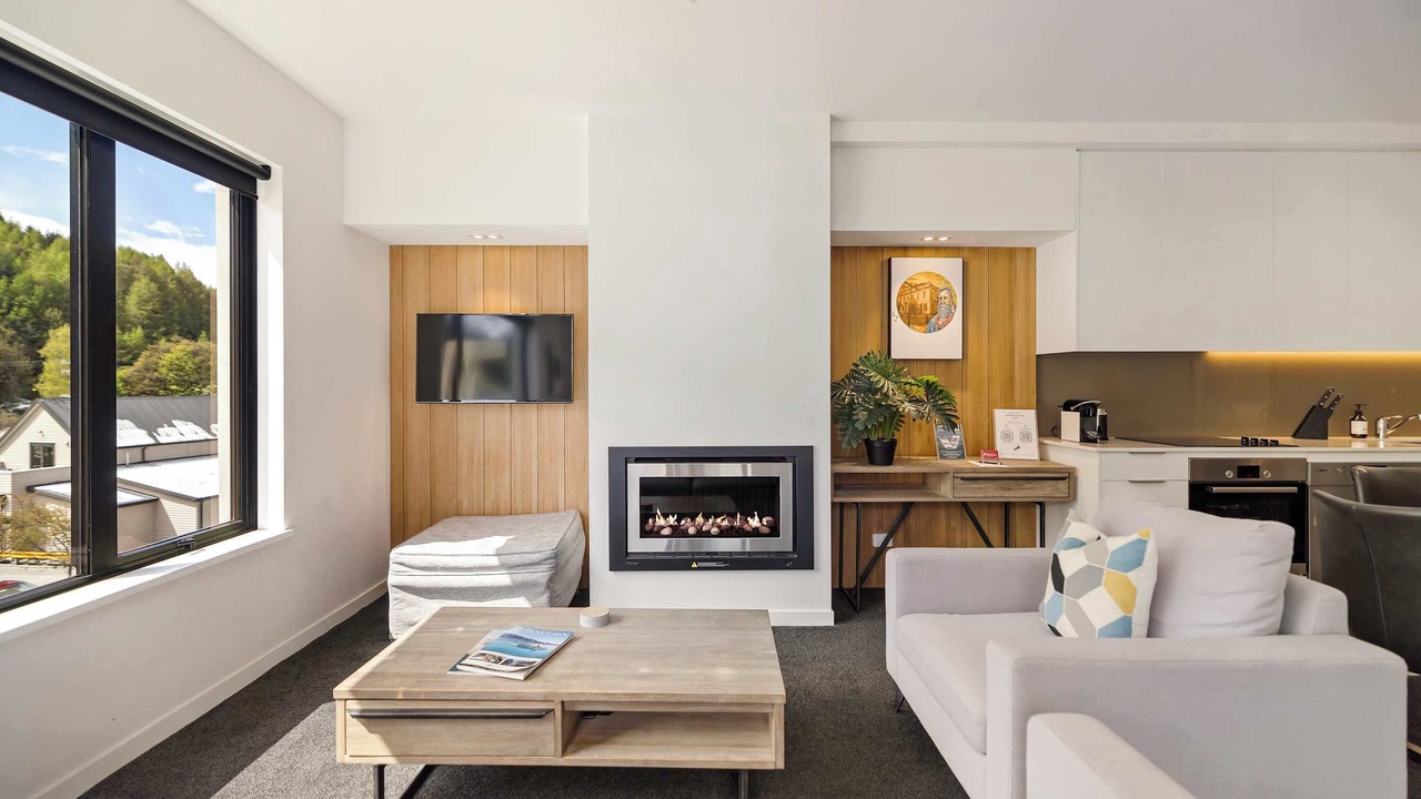 Photo of Livingroom in Arthur's Point