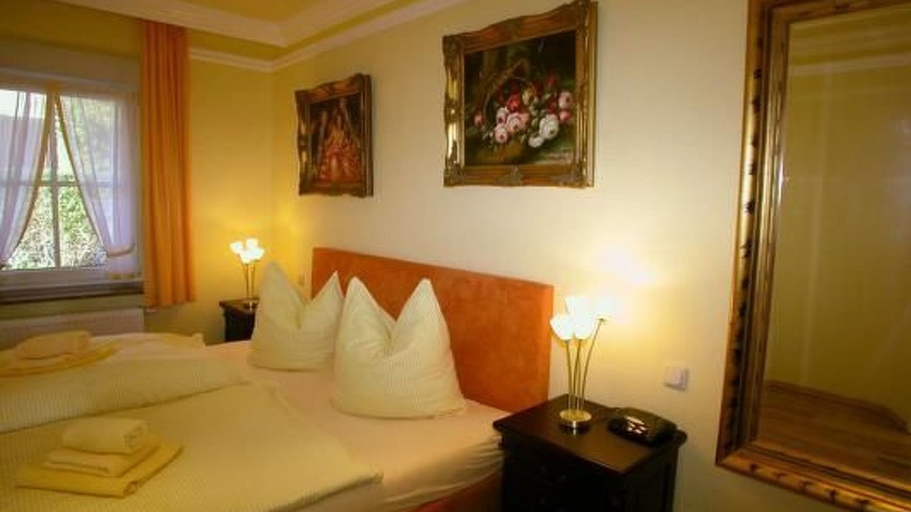 Photo of Bedroom in Gross Zicker