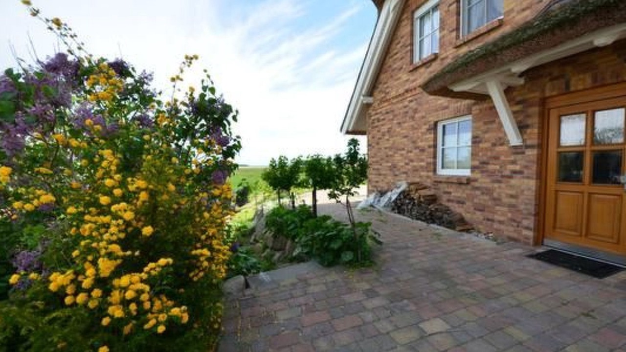 Photo of Outdoor in Gross Zicker