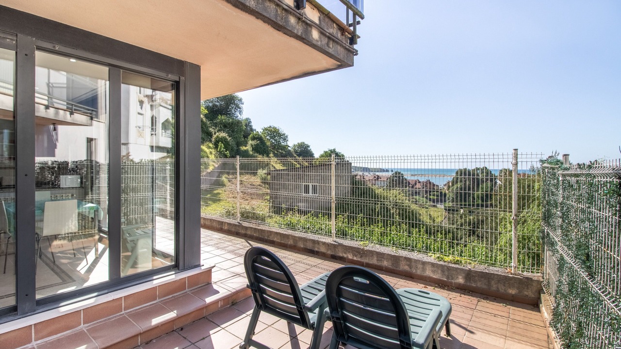 Photo of Patio Balcony in Mogro