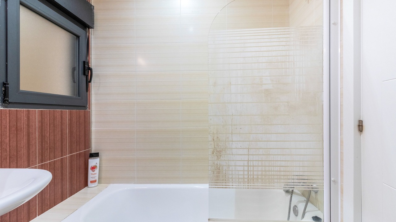 Photo of Bathroom in Mogro