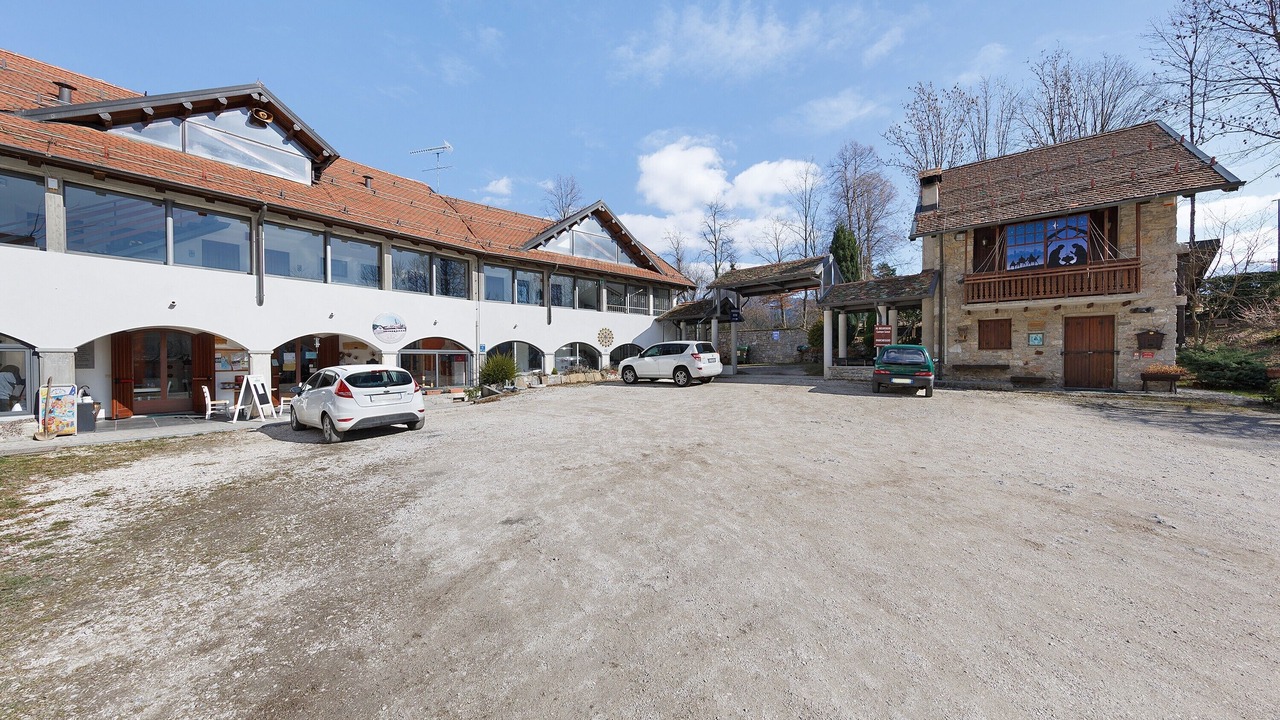 Photo of Outdoor in Fielis