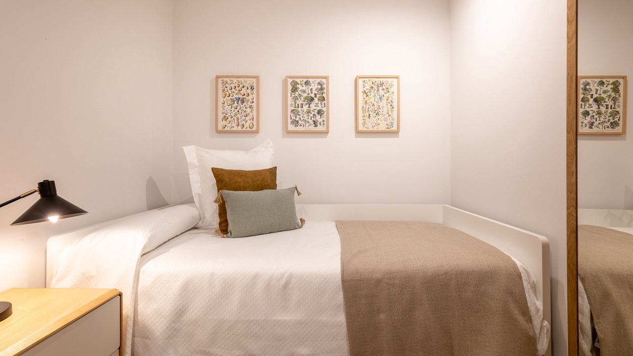 Photo of Bedroom in Golden Triangle of Art