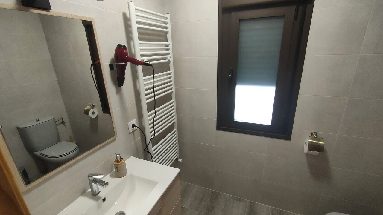 Photo of Bathroom in Burujon