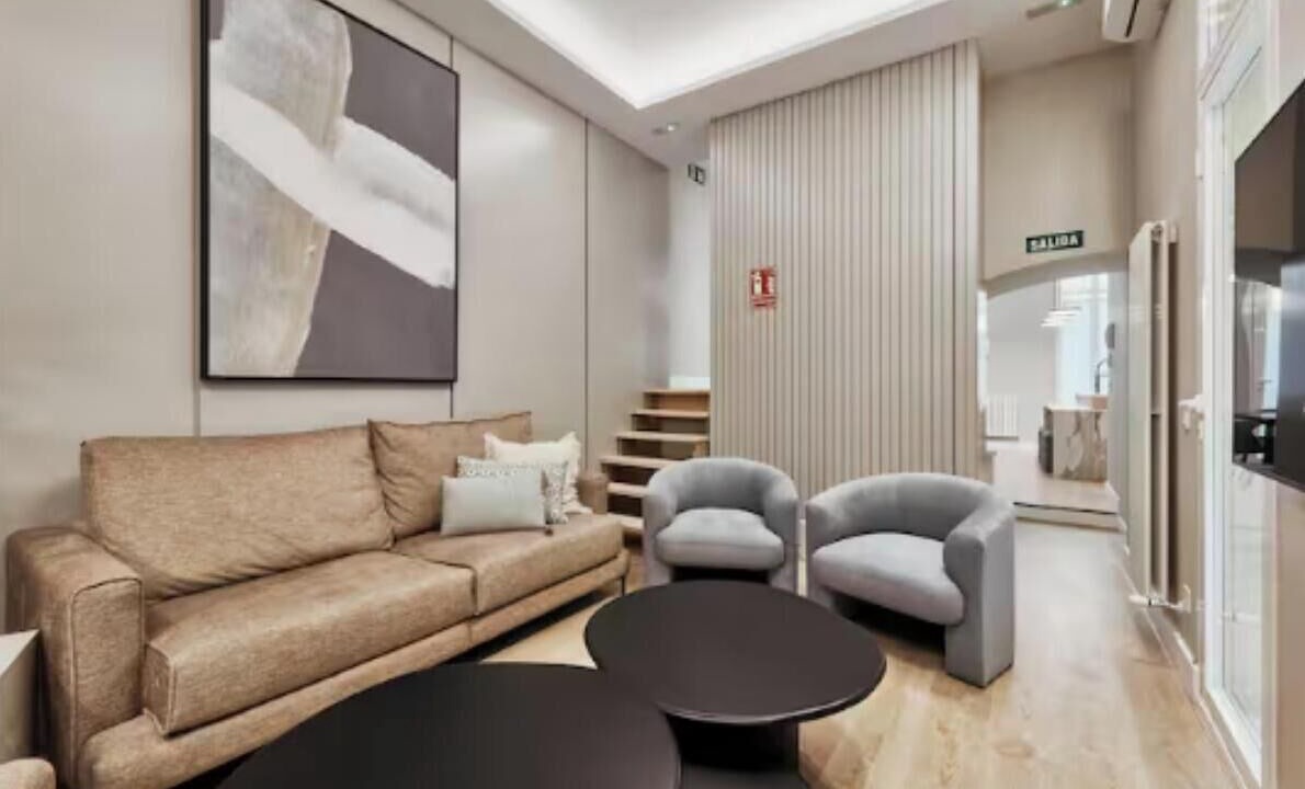 Photo of Livingroom in Trafalgar