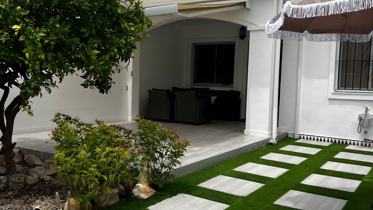 Photo of Patio Balcony in Vergel