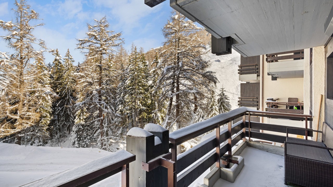 Photo of Outdoor in Noveli