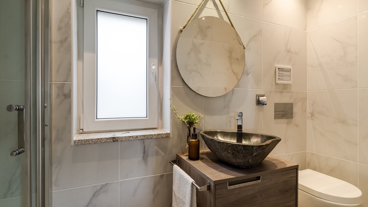 Photo of Bathroom in Bouro