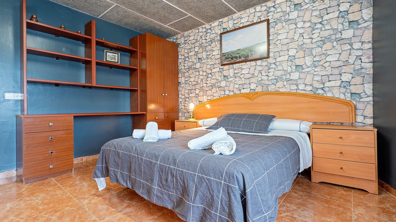 Photo of Bedroom in Villalba dels Arcs