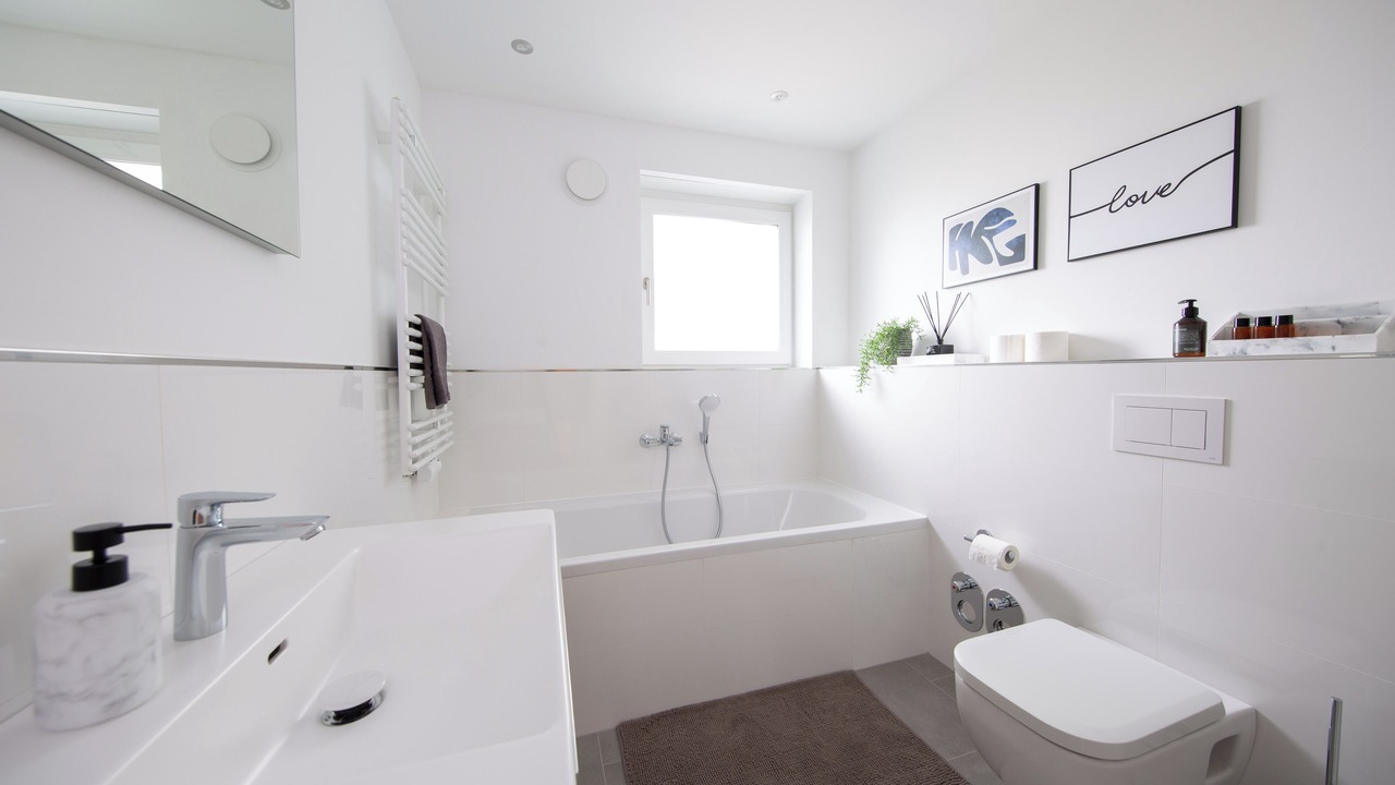 Photo of Bathroom in Munchen District
